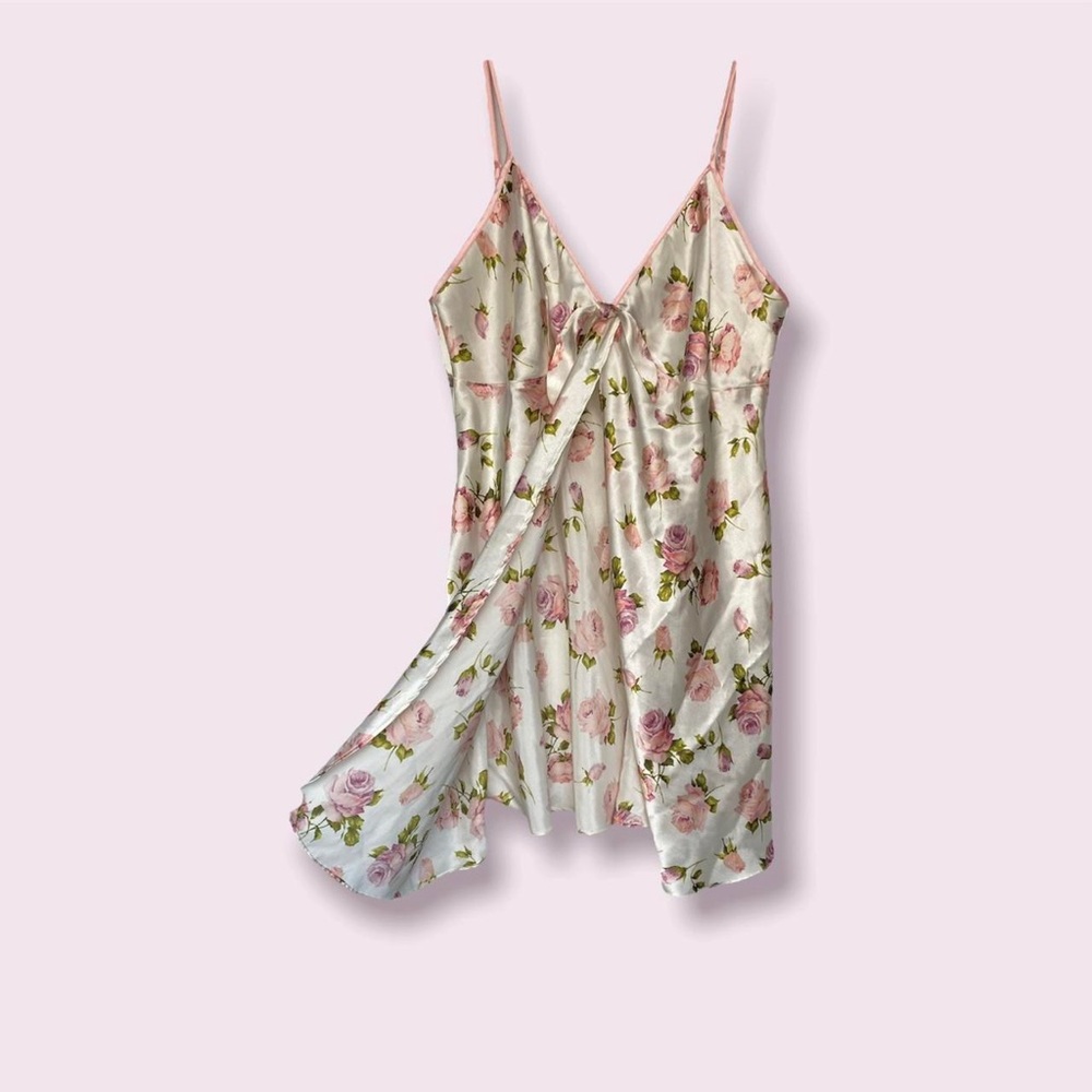 Vintage cream colored rose camisole! - large